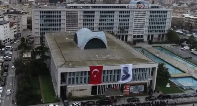 CHP'lilerden İBB'ye 4’üncü dalga operasyona tepki: ‘Hedef İBB, hedef İmamoğlu’