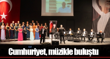 Cumhuriyet, müzikle buluştu