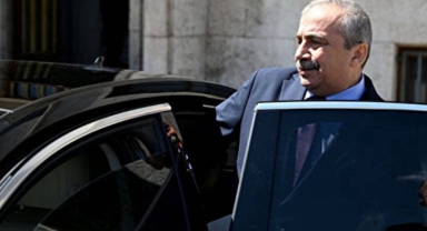 DEM Parti: Sırrı Süreyya Önder'in arabasına düzenek yerleştirildi