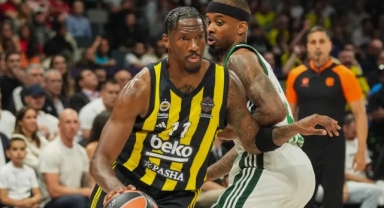 Fenerbahçe Beko, EuroLeague'de finale yükseldi!