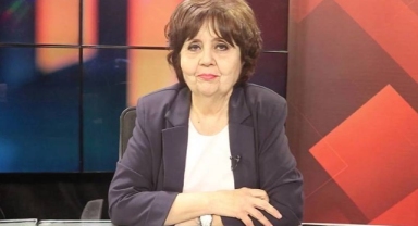 Gazeteci Ayşenur Arslan'a
