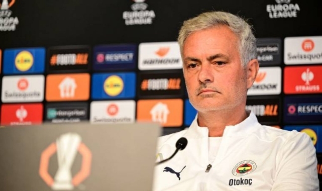 Jose Mourinho, Hatayspor karşısında kadroda 3 değişiklik yaptı