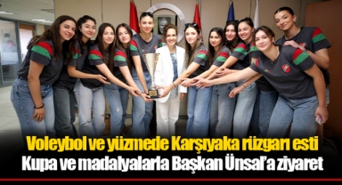 Kupa ve madalyalarla Başkan Ünsal’a ziyaret