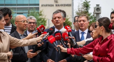 Özgür Özel'den Erdoğan'a 'ahtapot' yanıtı: Bunun psikolojide bir adı var