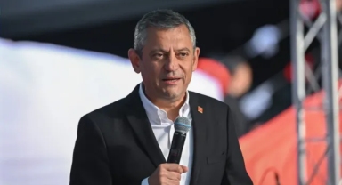 Özgür Özel'den gençlere mesaj: 'Hayallerinizi bu topraklarda kurun'