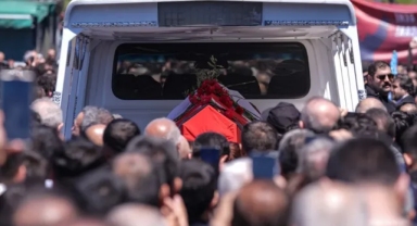 Sırrı Süreyya Önder'in vasiyeti açıklandı! Şeyh Galip'in Naat'ı okundu