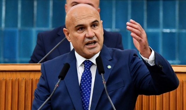 Turhan Çömez&#039;den Sağlık Bakanlığı&#039;nın kilo kontrolü uygulamasına sert eleştiri