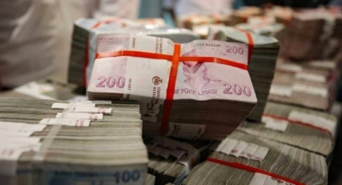 Bütçe mayısta 235,2 milyar TL fazla verdi