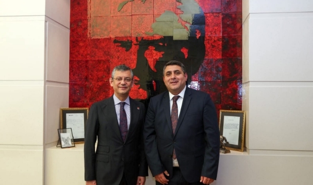 CHP Kemalpaşa İlçe Başkanı Ahmet Yılmaz’dan kurultay davası öncesi sert çıkış: “CHP teslim alınamaz”