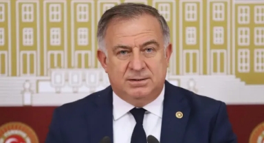 CHP'li Zeybek'ten İzmir grevi için kritik açıklama