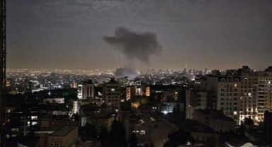 İsrail-İran Arasında Tansiyon Yükseliyor! Demir Kubbe Delindi, Tel Aviv Füzelerle Vuruldu