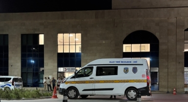 İzmir'de çıkan bıçaklı kavgada 1 kişi öldü, 2 kişi yaralandı