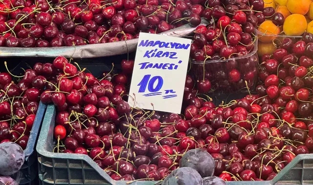 Kirazın tanesi 10 lira: Ekonomi politikaları &#039;meyvesini&#039; veriyor!