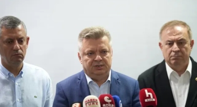 Manisa Büyükşehir Belediye Başkanı Ferdi Zeyrek'in tedavisi sürüyor