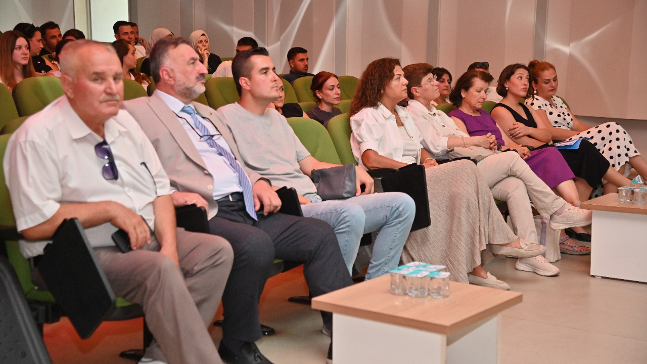 Büyükşehir’den Bağımlılıkla Mücadele İçin “Bağımlılığı Terk Et” Semineri