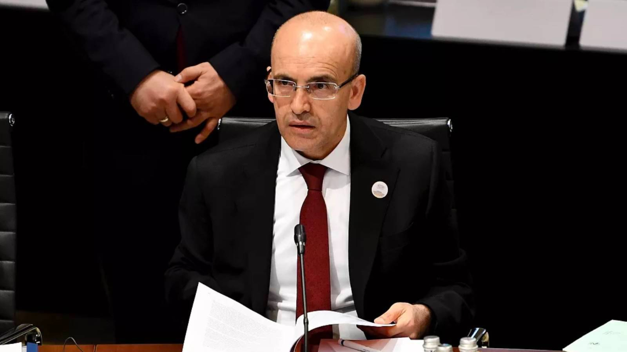 DMM'den kabine değişimi açıklaması: Mehmet Şimşek görevine devam ediyor