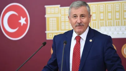 Selçuk Özdağ'dan iktidara dikkat çeken çağrı: 'Duymamazlıktan gelmeyin'