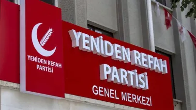 Yeniden Refah Partisi'nde dikkat çeken istifa!