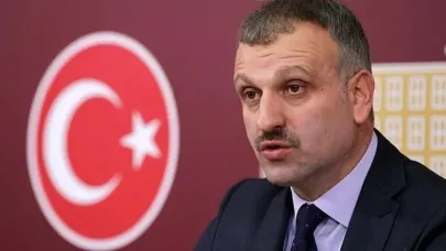Yangınlar devam ederken Erdoğan'ın başdanışmanı dua etti, CHP'den tepki geldi