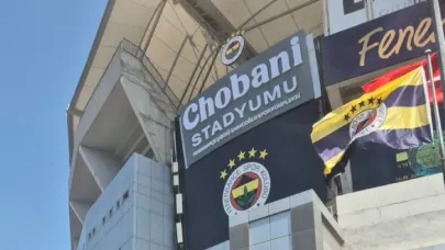 Fenerbahçe Şükrü Saracoğlu Stadı’nın tabelası değişti