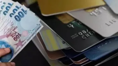 Kredi Kartı ve Nakit Avansta Yeni Dönem: Bankalar Uyarı Mesajı Attı! Cuma Günü Resmen Başlıyor