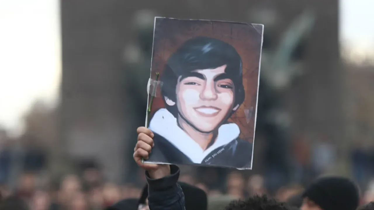 Yargıtay'dan Berkin Elvan Kararı: 'Çocuk' sayılmadı