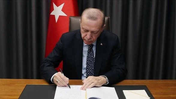 Cumhurbaşkanlığı İletişim Başkan yardımcısı görevden alındı