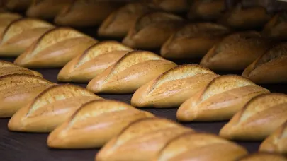 İzmir’de ekmek fiyatı 15 TL’ye çıkıyor: Fırıncılar maliyetleri gerekçe gösterdi