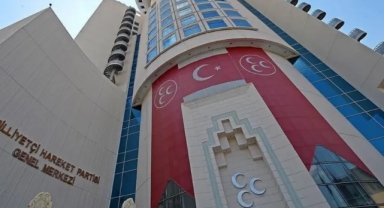 Açılım süreci sonrası MHP'de istifalar sürüyor