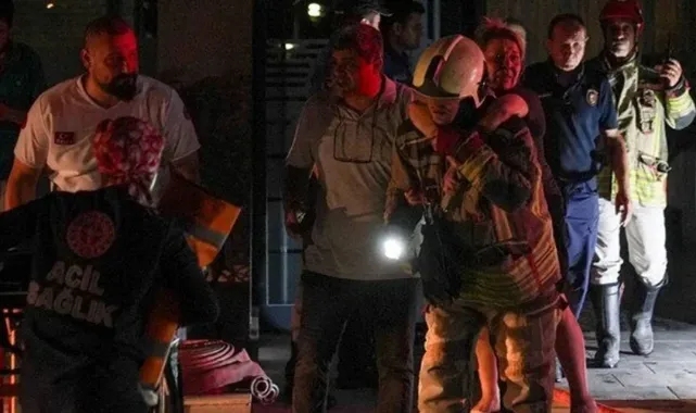 Ankara’da 26 katlı binada yangın: Çok sayıda ölü ve yaralı var!