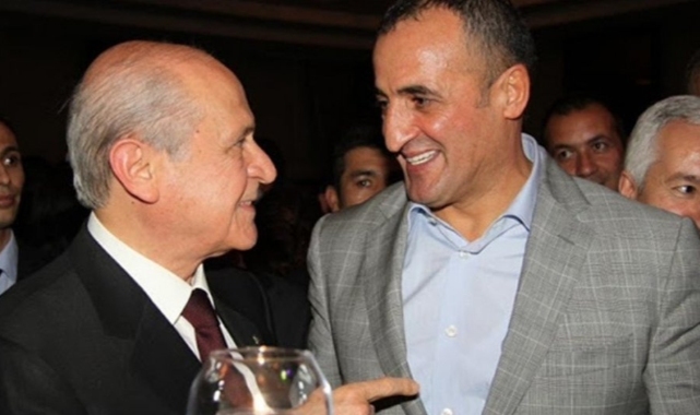 Bahçeli'nin 'Bir Kürt bir Alevi' modeli MHP'yi karıştırdı: Eski Genel Başkan Yardımcısı Bahçeli'ye sert sözlerle yüklendi