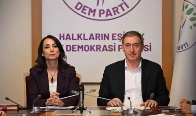 DEM Parti’den 'süreç' hamlesi: İsim, logo ve yol değişiyor
