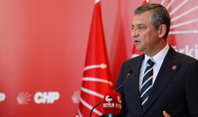 Özel'den yeni süreç açıklaması: 'Her şeye rağmen olumlu katkı sunmak istiyoruz, sabote eden Erdoğan'