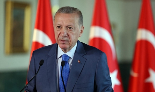 Özgür Özel Meydan Okumuştu: AK Parti’yi Önde Gösteren O Tek Anket Ortaya Çıktı!