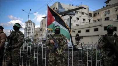 Hamas'tan "Silah Bırakma" İddialarına Yalanlama: "Direniş Meşru Hakkımızdır!"