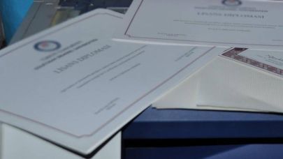 CHP'den "sahte e-imza ile yüzlerce sahte diploma" iddiasıyla ilgili soru önergesi