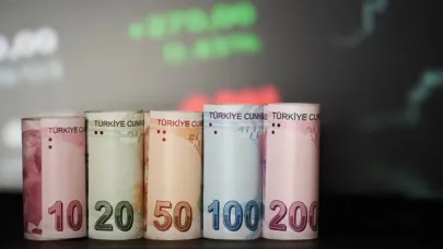 TL'deki reel gerileme 5 yıl sonra ilk kez 6 ay üst üste gerilemiş oldu