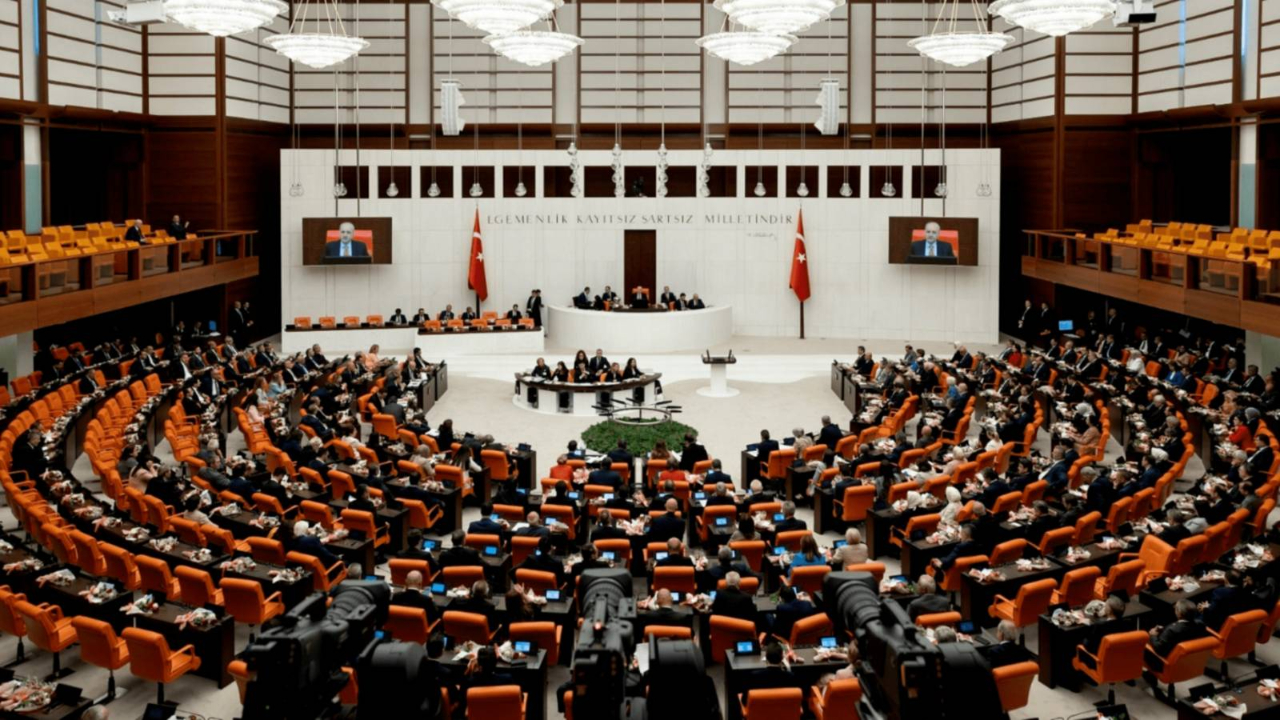 Araştırma: Milletvekilleri ile toplum arasındaki yaş farkı 19