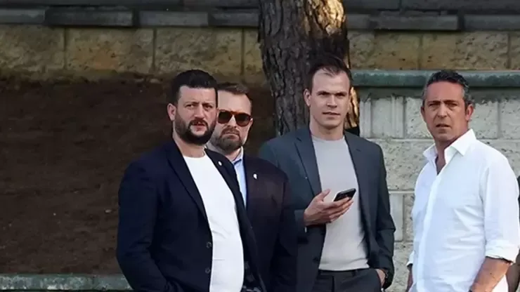 Fenerbahçeli yöneticiden transfer açıklaması