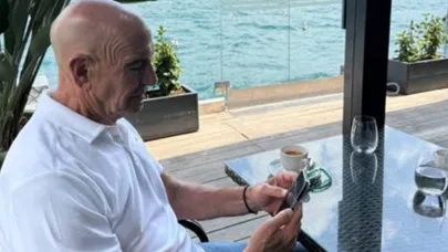 ABD'nin Ankara Büyükelçisi ve Suriye Özel Temsilcisi Barrack, Türk kahvesi ve tespihiyle Boğaz’da poz verdi
