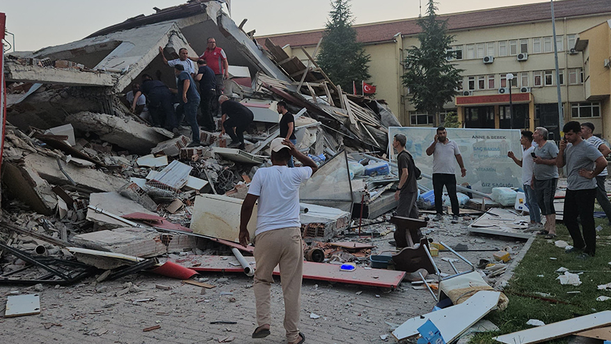 Bakan Kurum, Sındırgı depremine ilişkin hasar tespit verilerini açıkladı