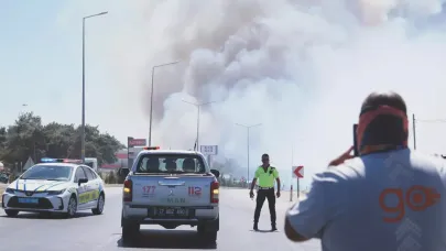 Çanakkale'de orman yangını başladı: Tahliyeler başladı, trafiğe çıkmayın
