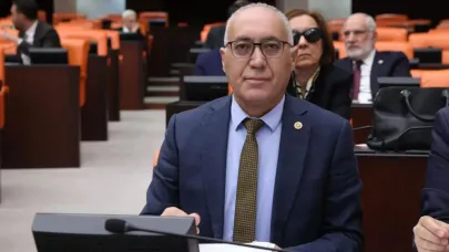 AK Parti'ye geçeceği iddia edilen İstanbul Milletvekili Doğan Demir: 'Vallahi haberim yok, yanlış bilgi'