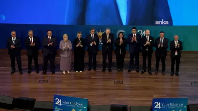 6'sı CHP'den: Özlem Çerçioğlu dışında 8 belediye başkanı daha AK Parti'ye geçti