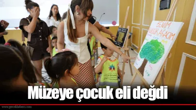 Müzeye çocuk eli değdi