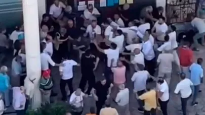 CHP'de gergin seçim: Tekme ve yumruklar havada uçuştu