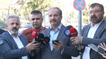Sağlık-Sen Genel Başkanı Doğan'dan bin liralık alışveriş poşetiyle zam teklifine tepki: "Bu kabul edilebilir teklif değildir"