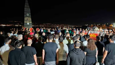 Saat 03.02’de hayat durdu: 17 Ağustos depreminde hayatını kaybedenler Gölcük'te anıldı