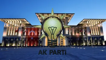 'AK Parti için büyük bir felaket oldu' dedi: Saray ve parti yönetimi arasında güç savaşı!