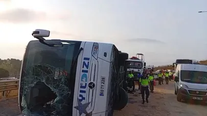 Kuzey Marmara Otoyolu'nda yolcu otobüsü devrildi: 3 ölü, 20 yaralı